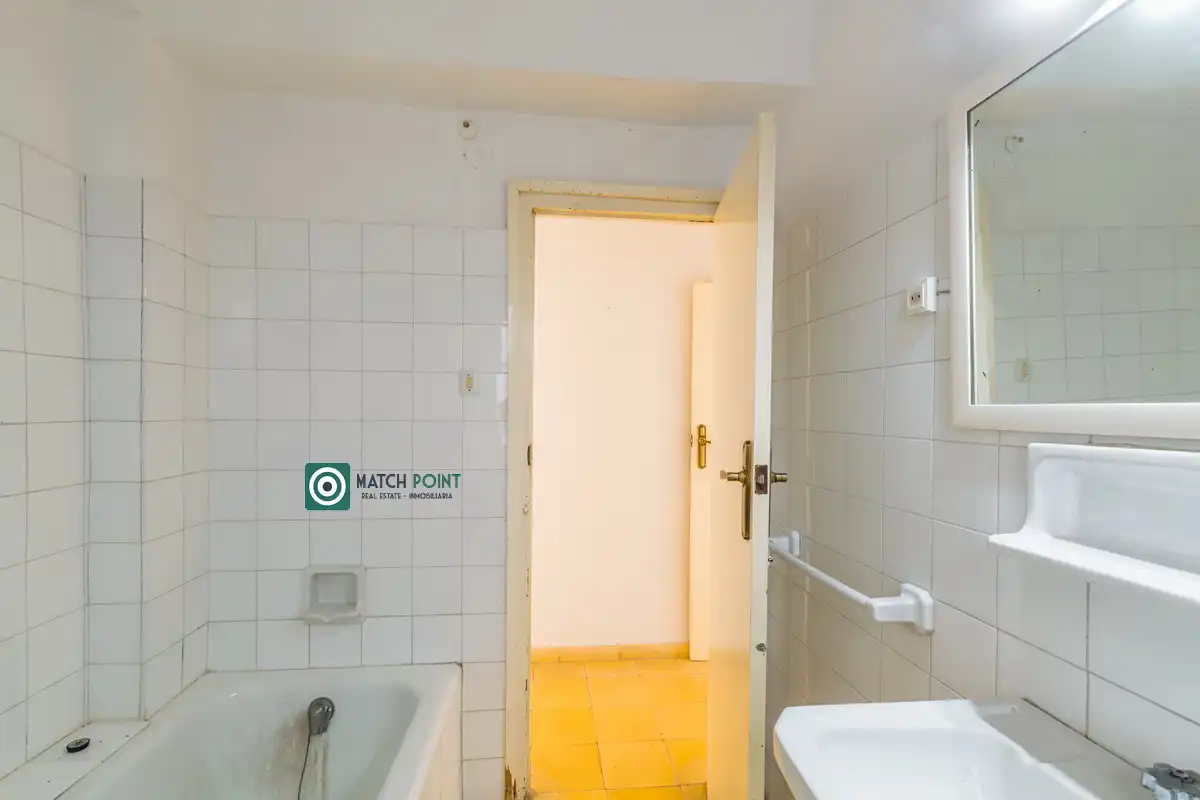 Bathroom of Flat for sale in Almuñécar