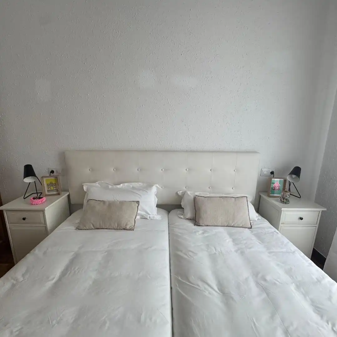 Habitación de Piso en venta en Irura con Calefacción y Amueblado