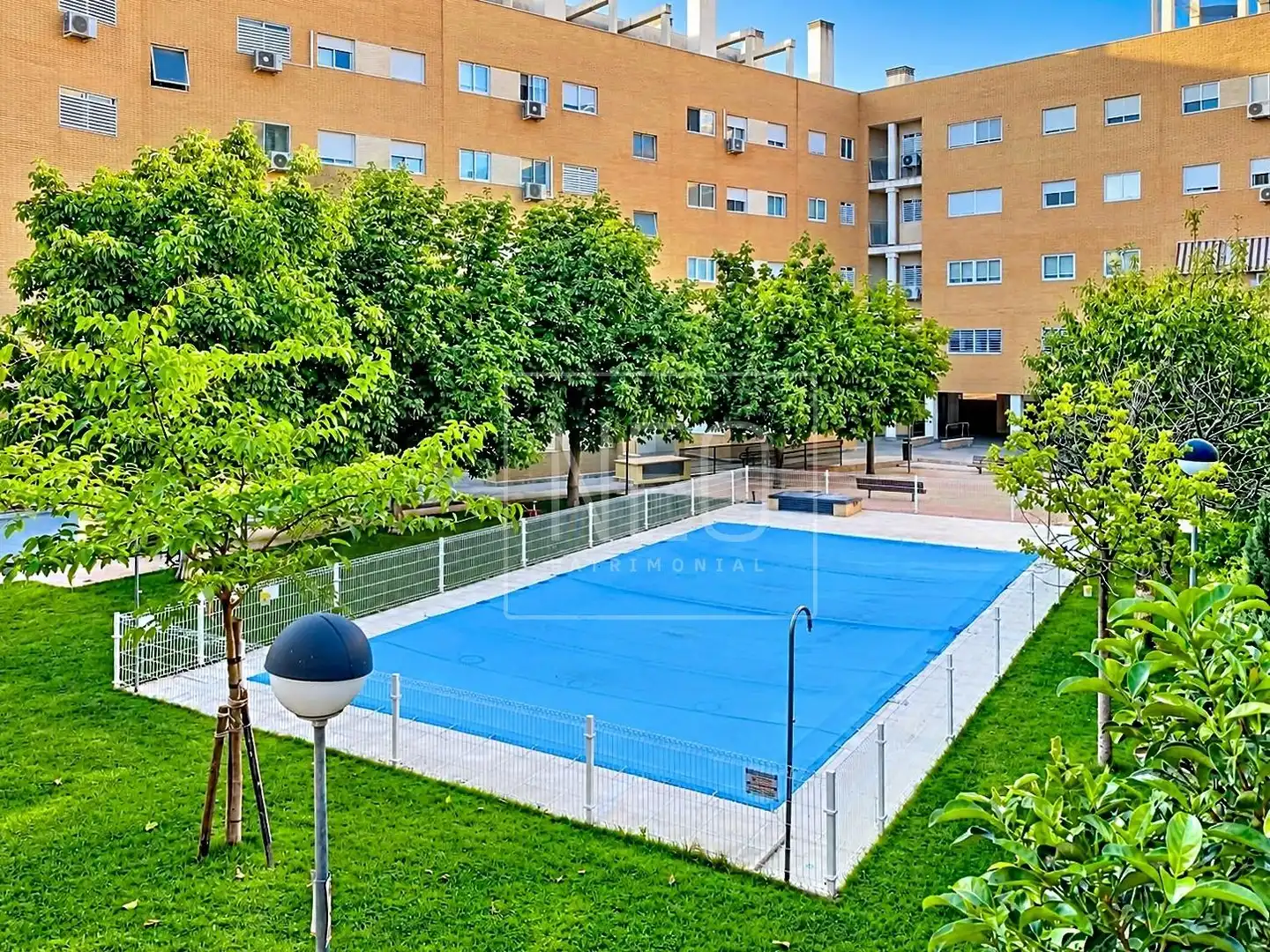 Piso con piscina en venta en Calle PRESIDENTE J M AZNAR