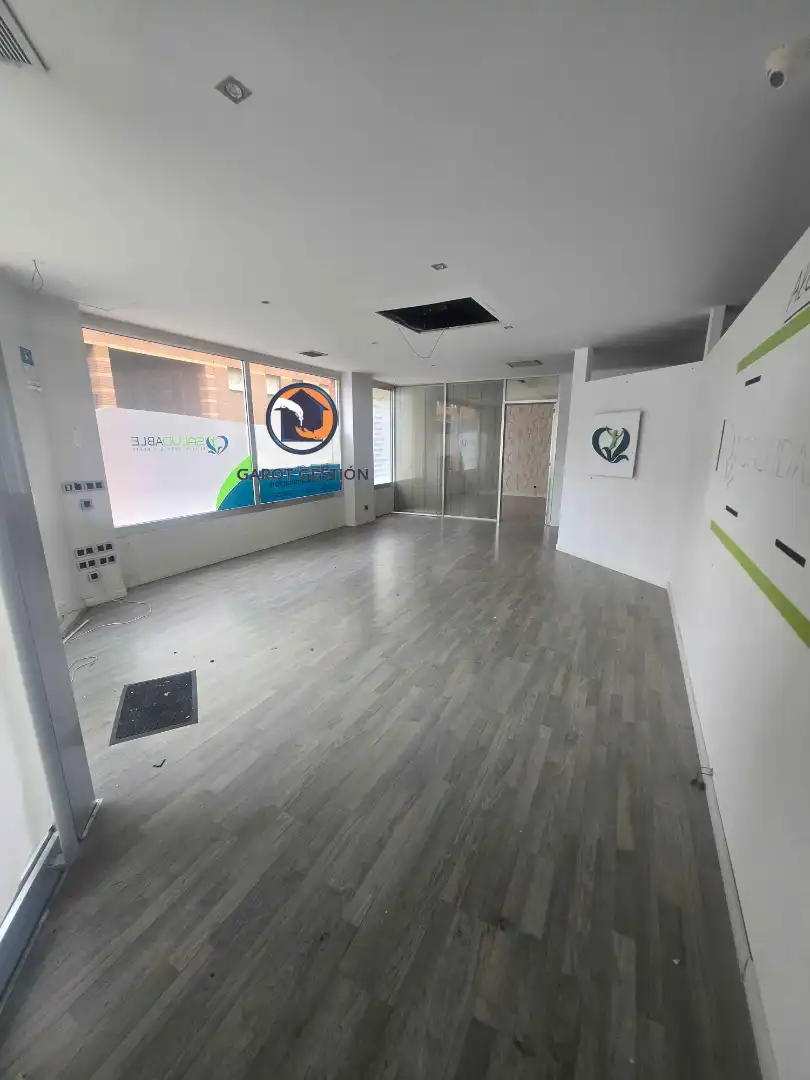 Local en venda en Alcorcón amb Aire condicionat, Calefacció i Parquet