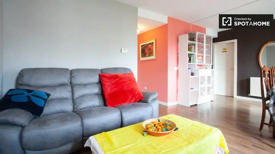 Room in Cuatro vientos