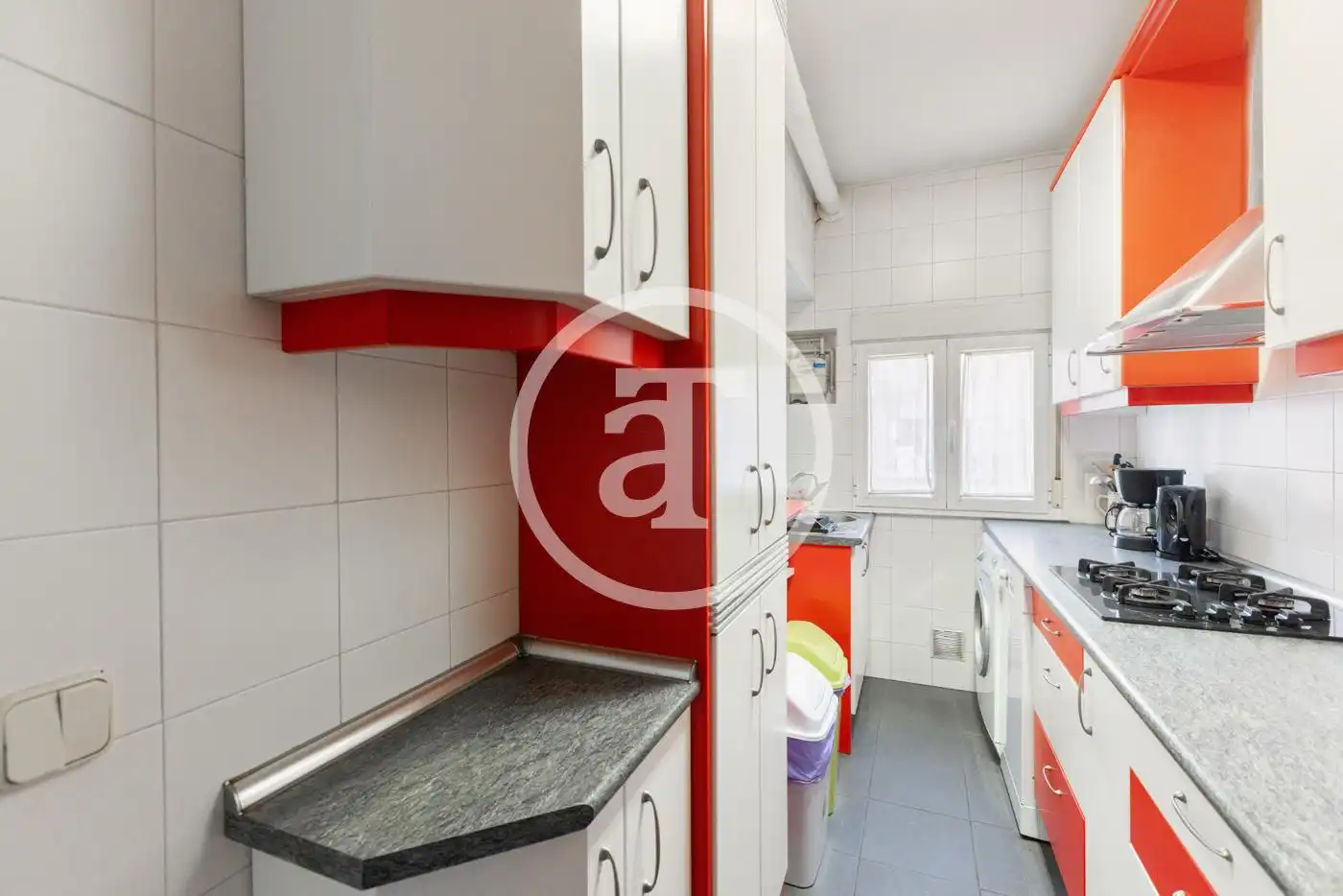 Flat for rent in Calle de la Iglesia, Opañel