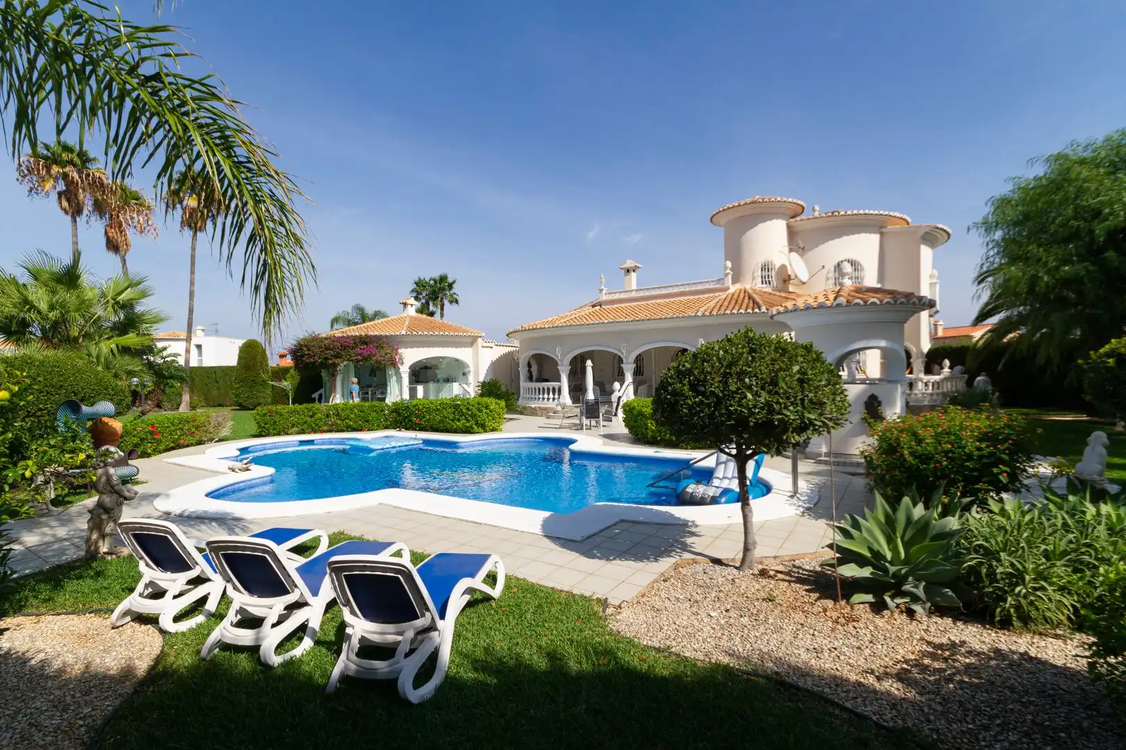 Exterior view of Houses for sale in Dénia  with Air Conditioner, Heating and Private garden