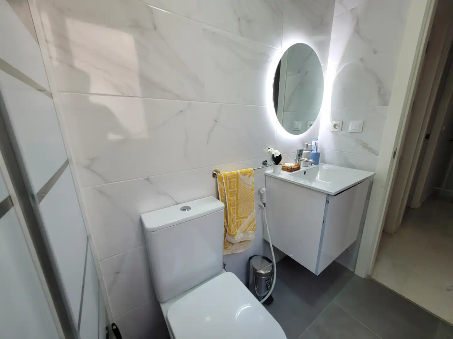 Bathroom of Duplexes for sale in Poniente