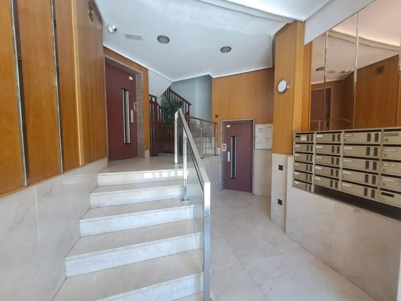 Flat for rent in Calle Antonio Machado, Reyes Católicos