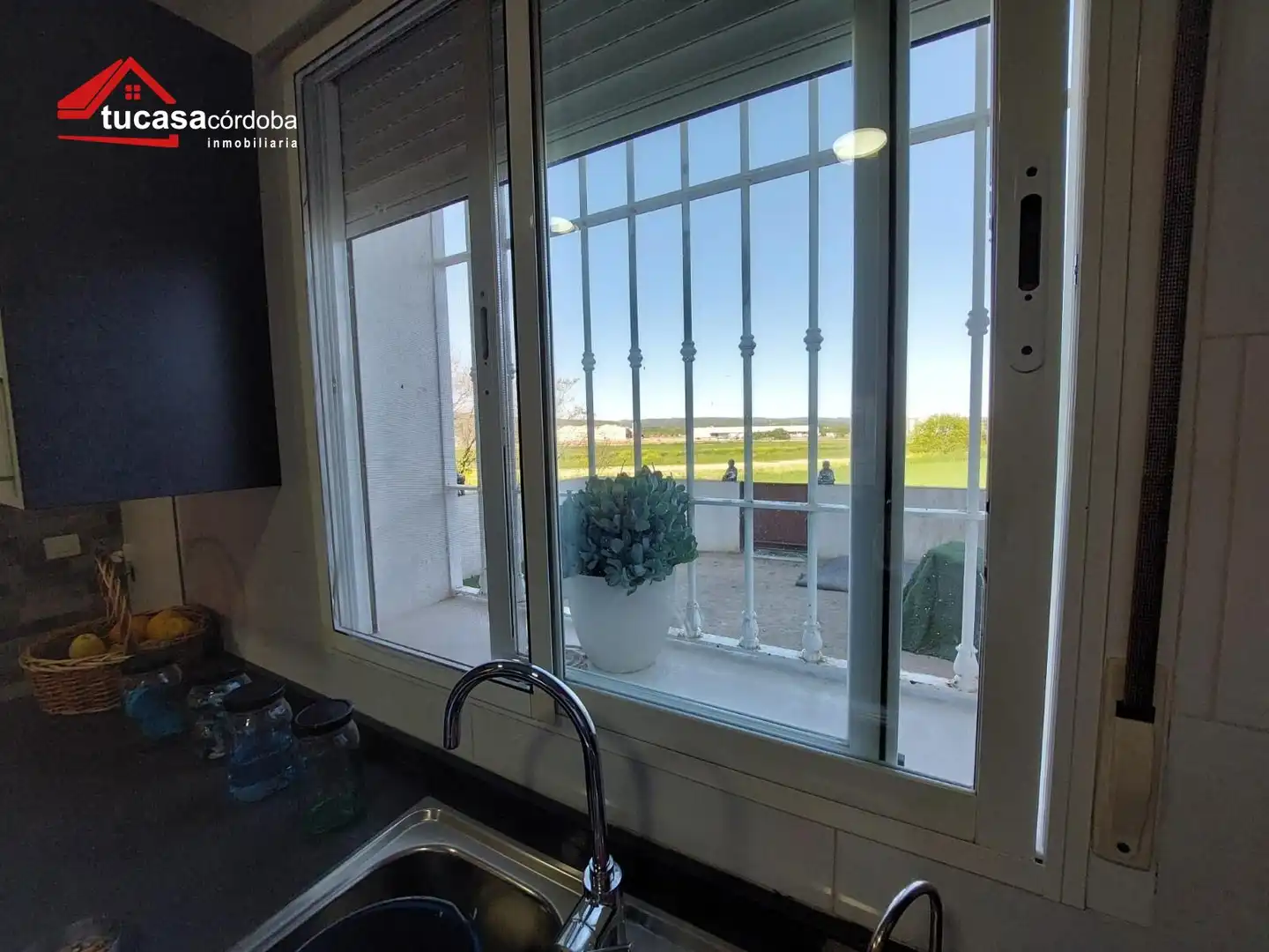 Kitchen of Houses for sale in Córdoba  with Terrace and Storage room