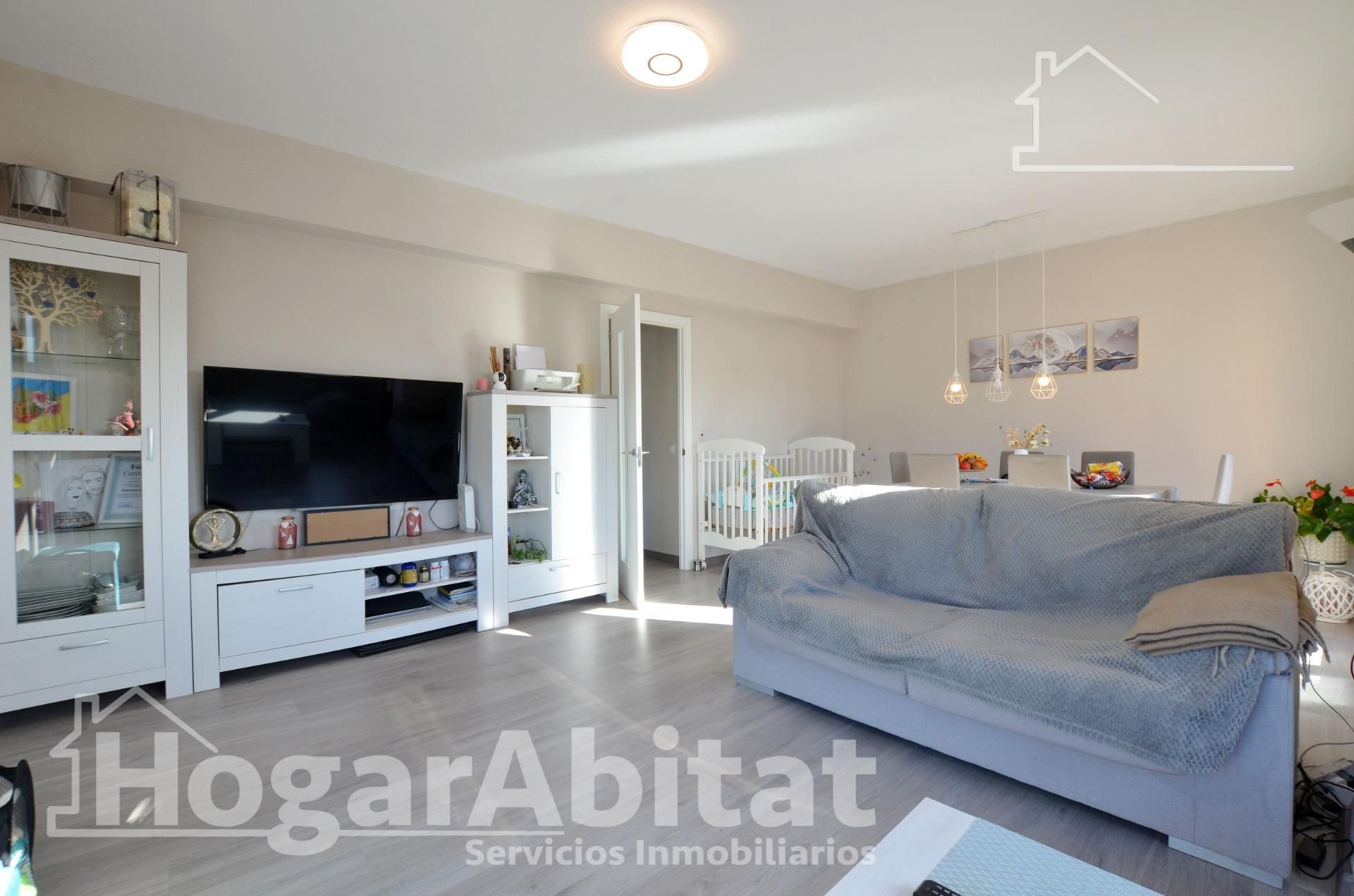 Living room of Flat for sale in Xeraco  with Parquet flooring, Furnished and Balcony