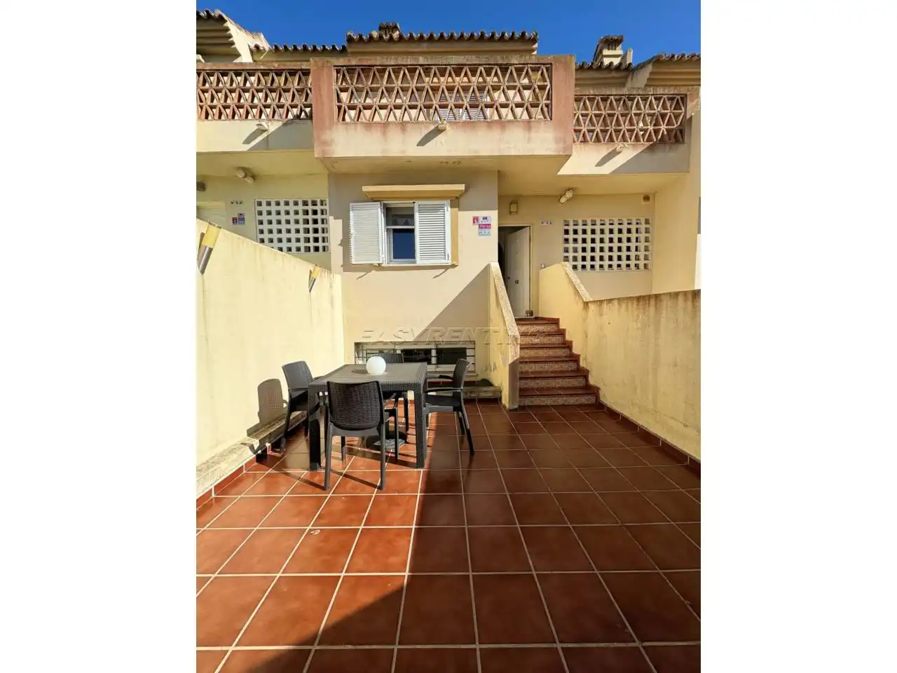 Terrassa de Casa adosada de lloguer en La Línea de la Concepción amb Terrassa, Moblat i Piscina comunitària