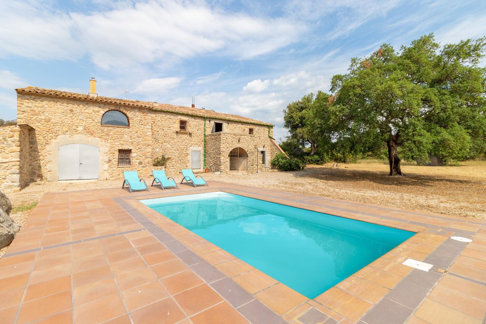 Piscina de Finca rústica en venda en La Jonquera amb Jardí privat, Terrassa i Piscina