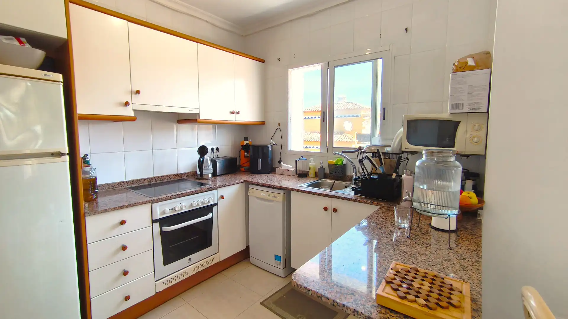 Cuina de Apartament en venda en Dénia amb Aire condicionat, Terrassa i Traster