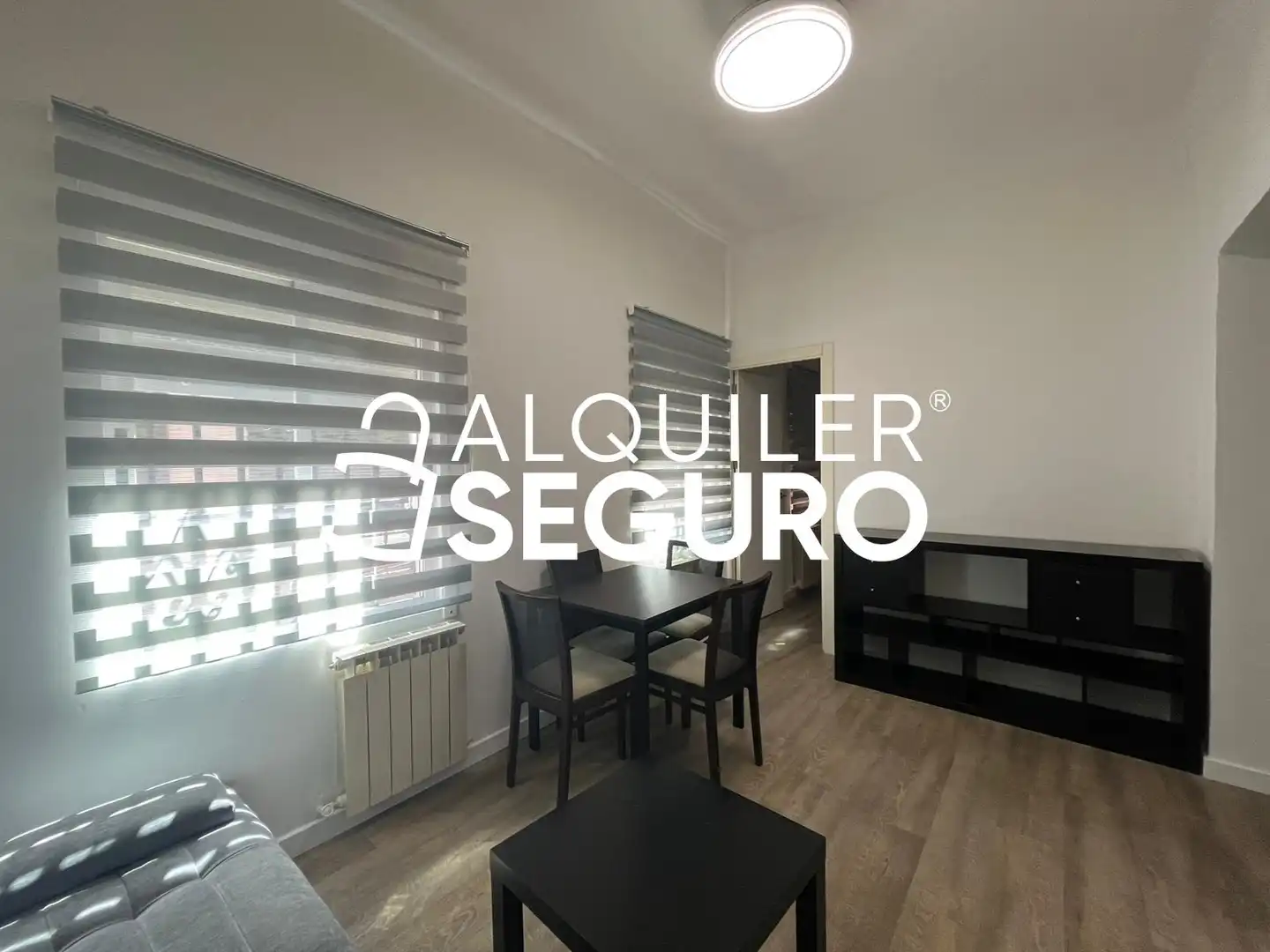 Bedroom of Flat for rent in Madrid  with Heating and Furnished