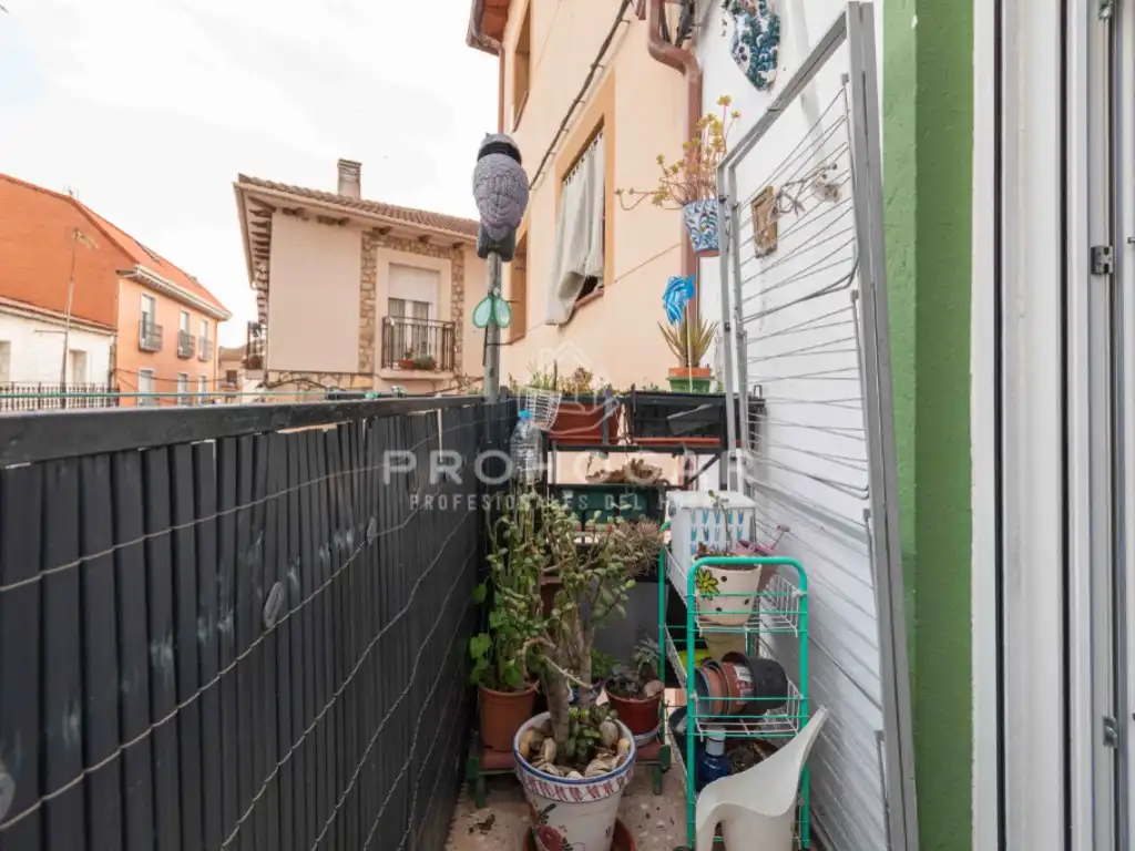 Terraza de Casa adosada en venta en El Vellón con Horno, Lavadora y Microondas