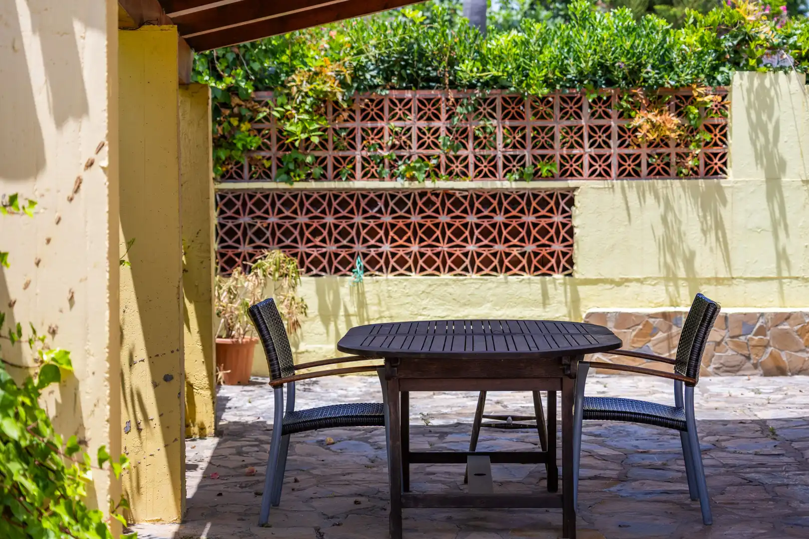 Terraza de Casa o chalet en venta en Manilva con Aire acondicionado, Jardín privado y Terraza