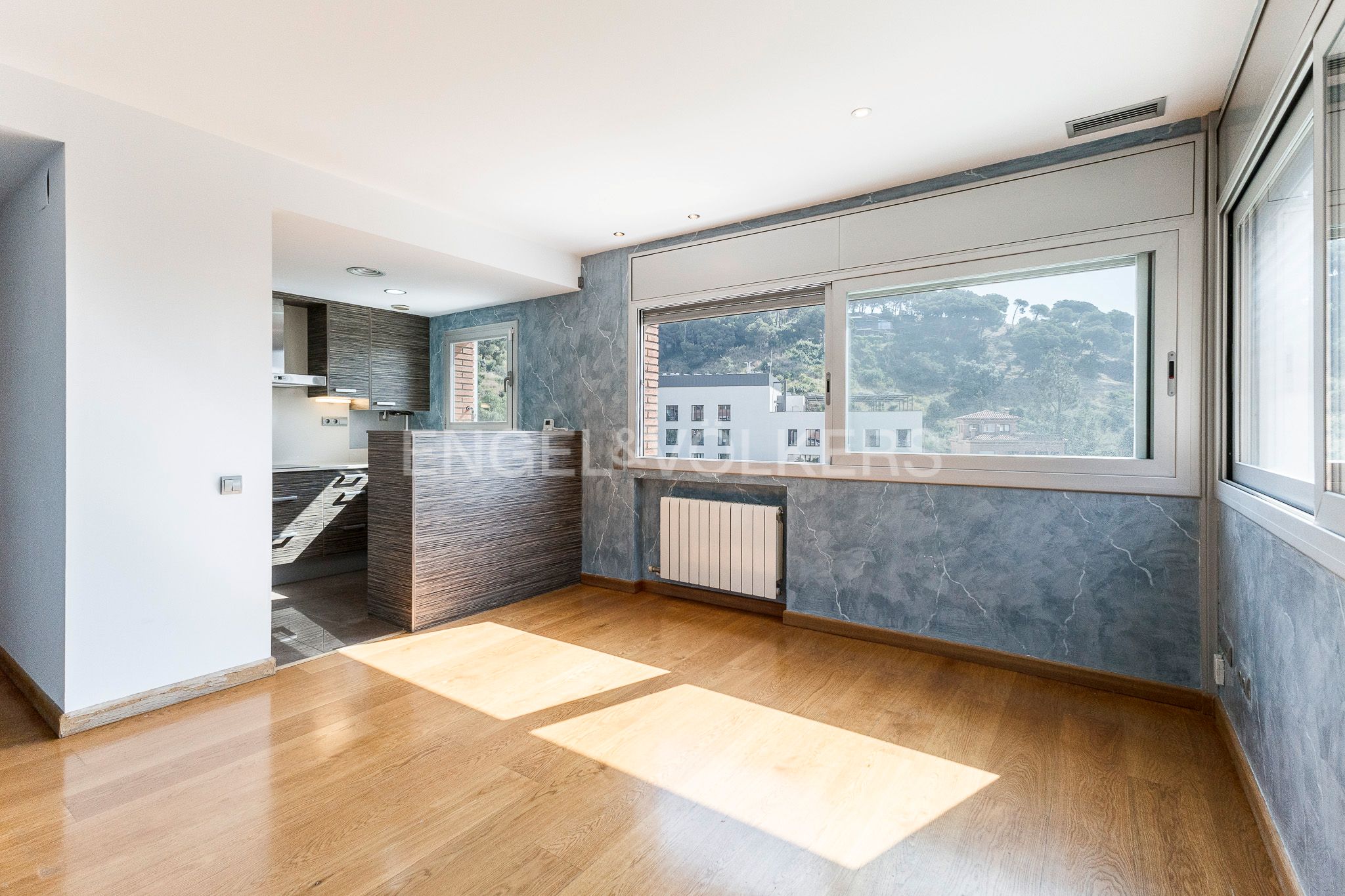 Sala d'estar de Apartament en venda en  Barcelona Capital amb Aire condicionat, Calefacció i Parquet