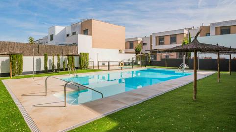 Foto 4 de Casa adosada en venta en  Pasaje Alfonso Grosso, Arco Norte - Avda. España, Sevilla
