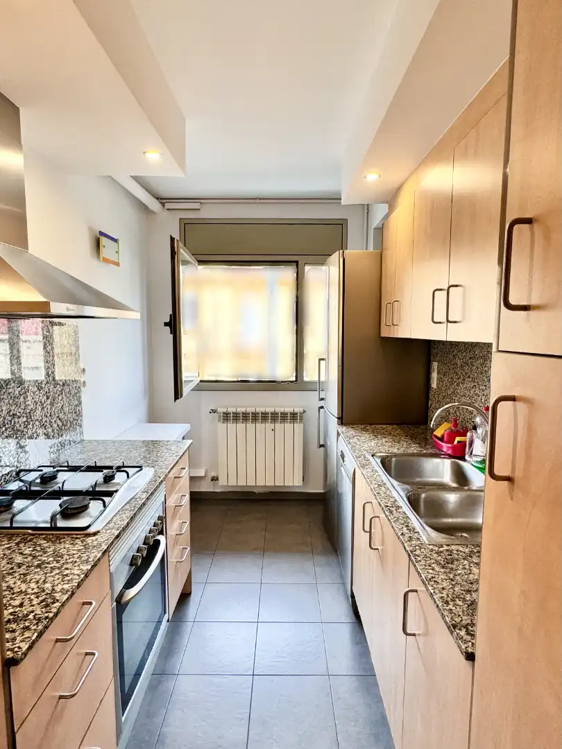 Kitchen of Flat for rent in Badalona  with Air Conditioner, Heating and Parquet flooring