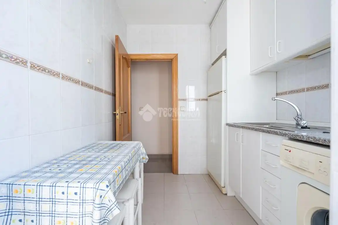Küche von Wohnung zum Verkauf in Madrid