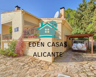 Exterior view of House or chalet for sale in Torremanzanas / La Torre de les Maçanes  with Air Conditioner, Heating and Private garden