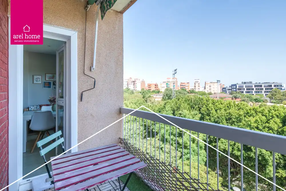 Terrasse von Wohnung zum Verkauf in Esplugues de Llobregat mit Klimaanlage, Heizung und Parkett