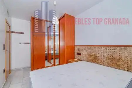 Dúplex en venta en Torre de Comares, Barrio de Zaidín
