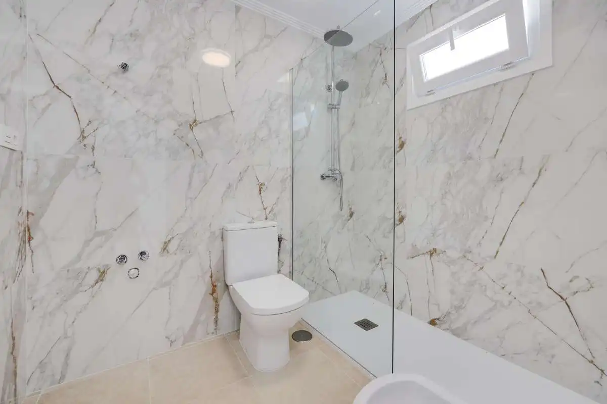 Badezimmer von Haus oder Chalet zum Verkauf in San Fulgencio mit Gemeinschaftspool