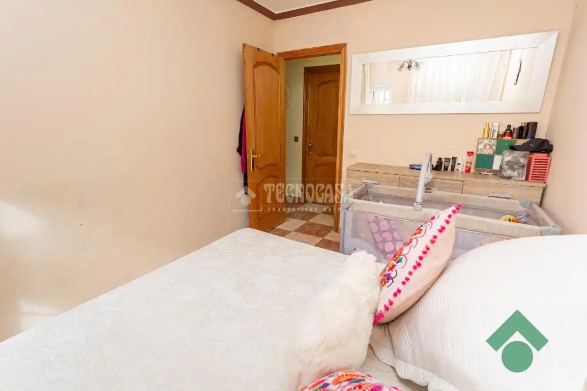 Bedroom of Detached homes for sale in Algeciras  with Heating and Private garden