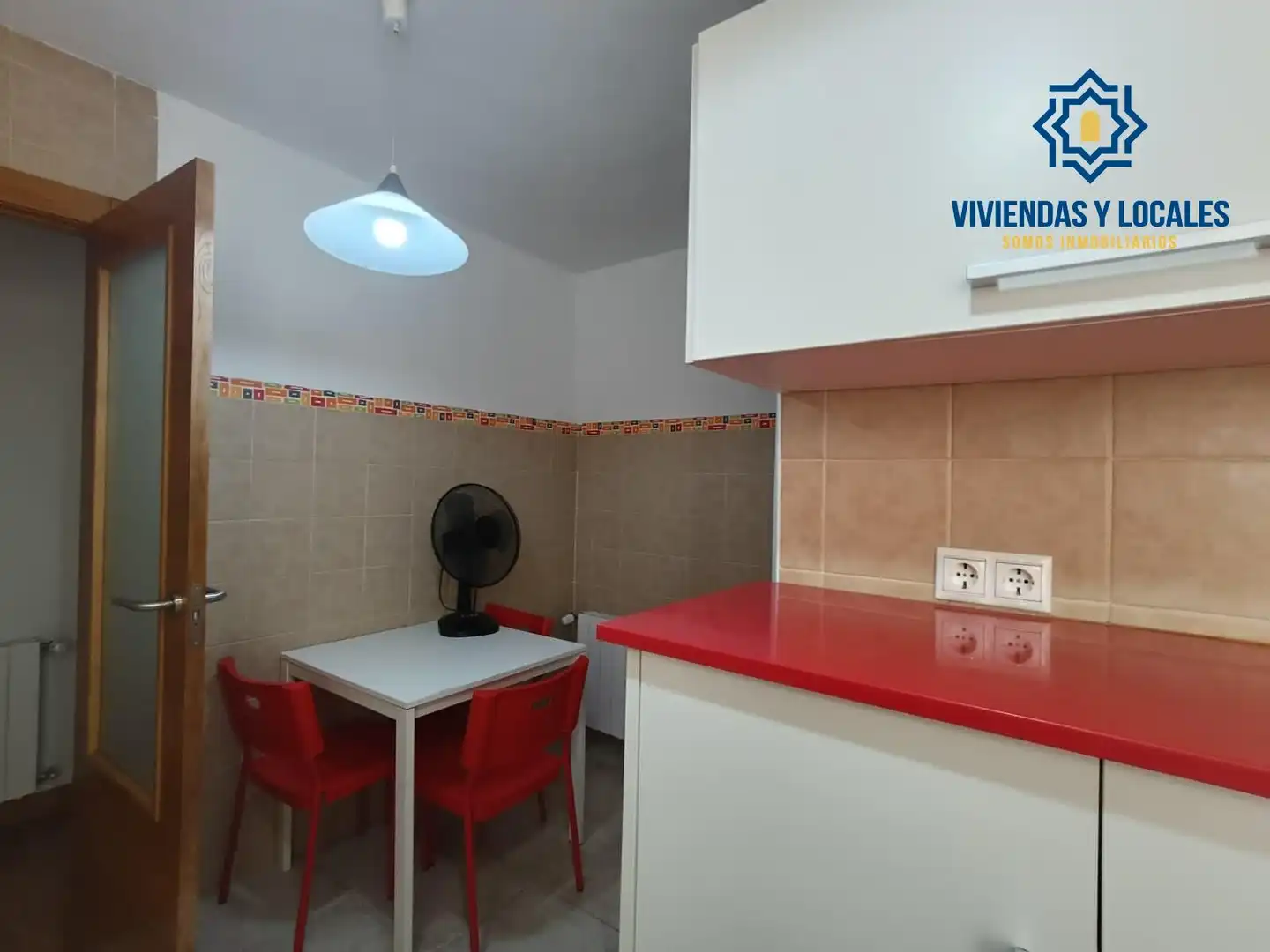 Kitchen of Flat for rent in Granada  with Heating, Terrace and Furnished