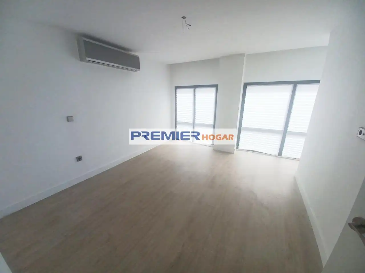 Dúplex con jardín en venta en Calle Arquímedes, imagen 7
