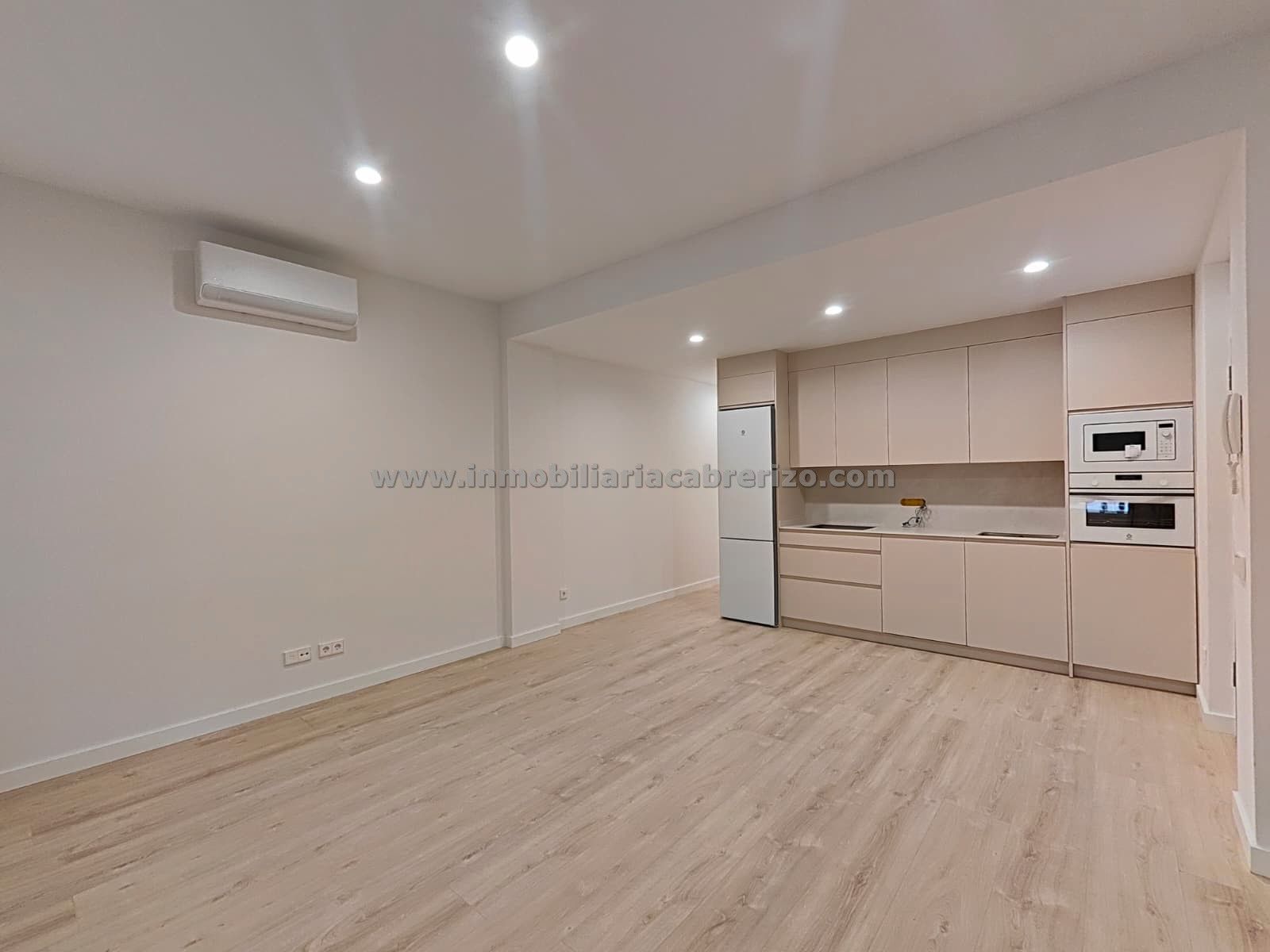 Cuina de Apartament en venda en  Logroño amb Aire condicionat, Calefacció i Parquet