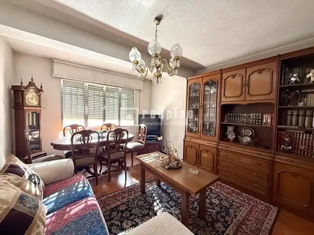 Sala de estar de Piso en venta en Madrid con Jardín privado, Parquet y Piscina