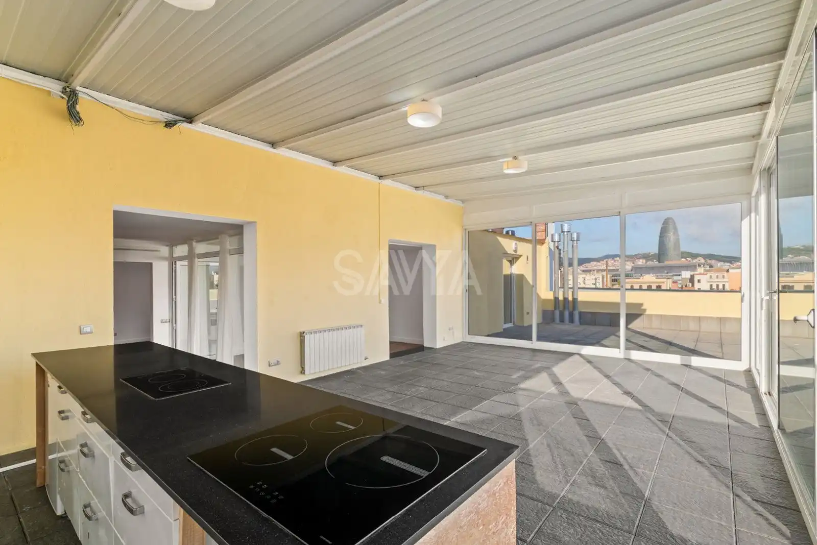 Terrace of Office for sale in Barcelona