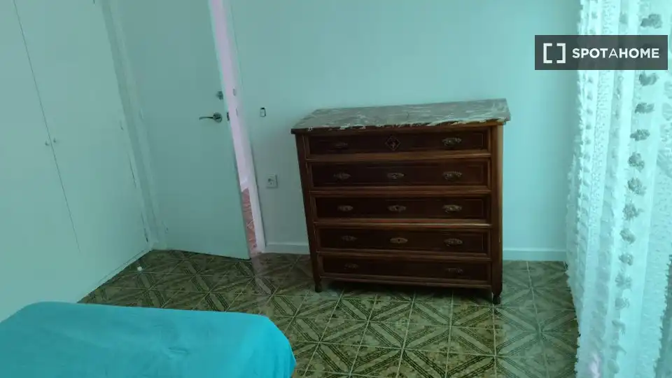 Schlafzimmer von Wohnungen zur untervermieten in Utiel mit Klimaanlage, Terrasse und Möbliert
