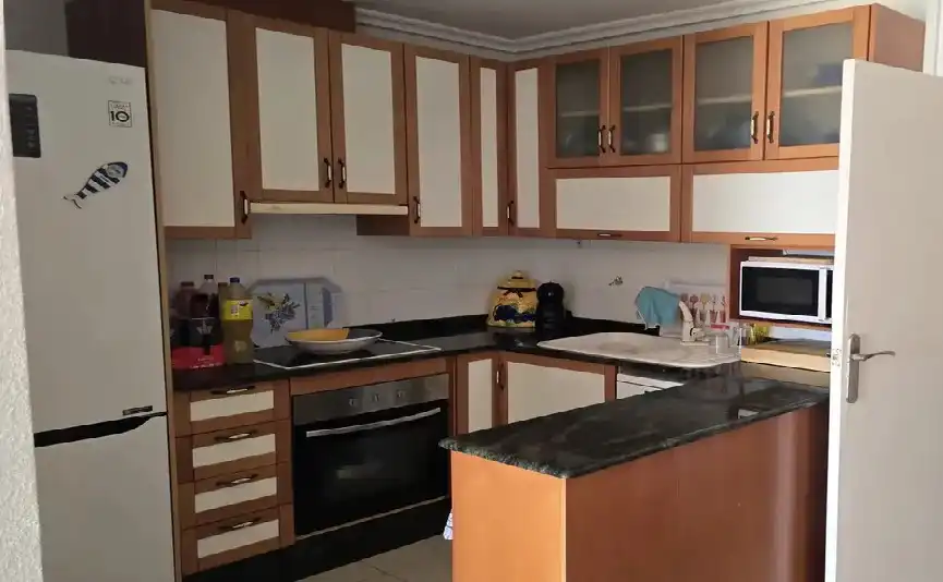Casa pareada con piscina en venta en Playa de las Gaviotas - El Pedrucho, imagen 2