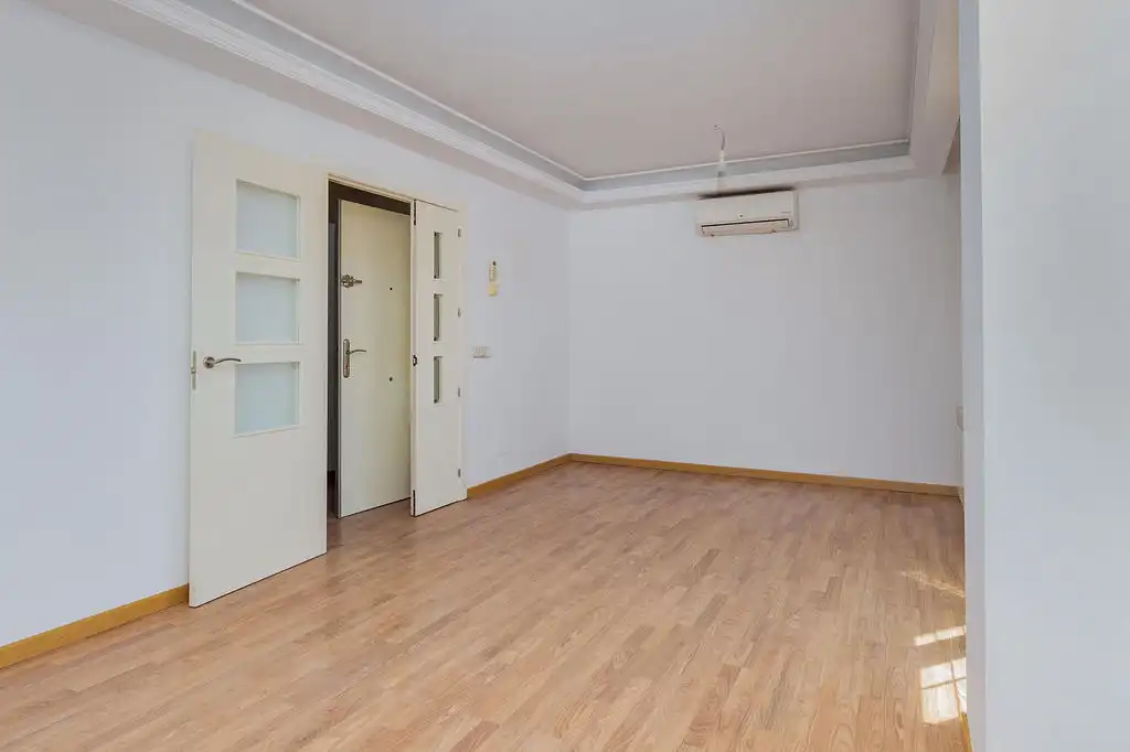 Flat with lift for sale in C/ Domingo Párraga, imagen 5