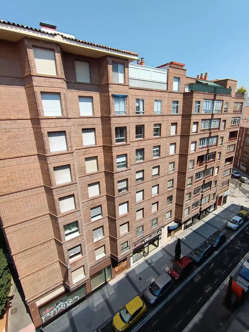 Exterior view of Flat for rent in Valladolid  with Heating and Furnished