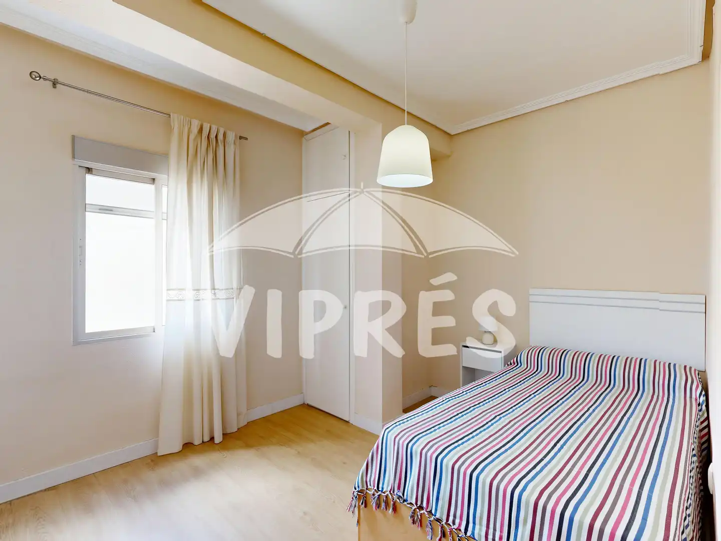 Habitación de Piso en venta en Mérida con Amueblado