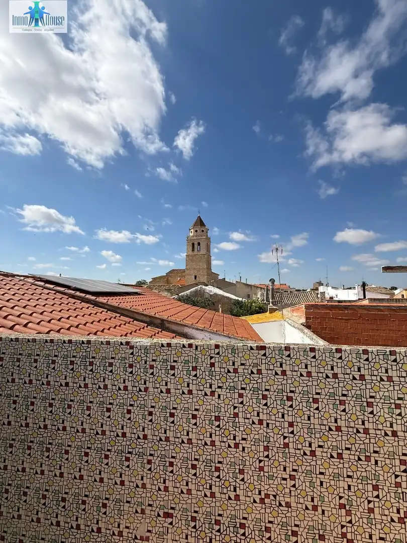 Vista exterior de Casa o xalet en venda en Mahora amb Calefacció, Terrassa i Traster