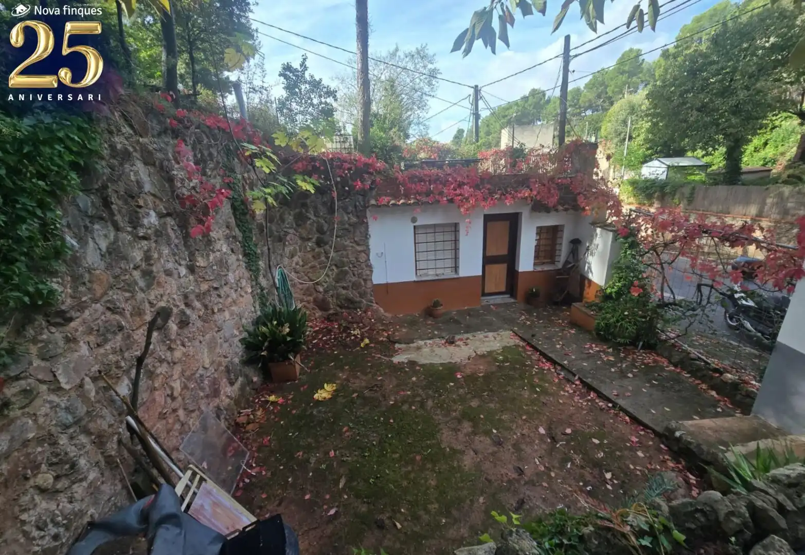Lands and plots for sale in Airesol