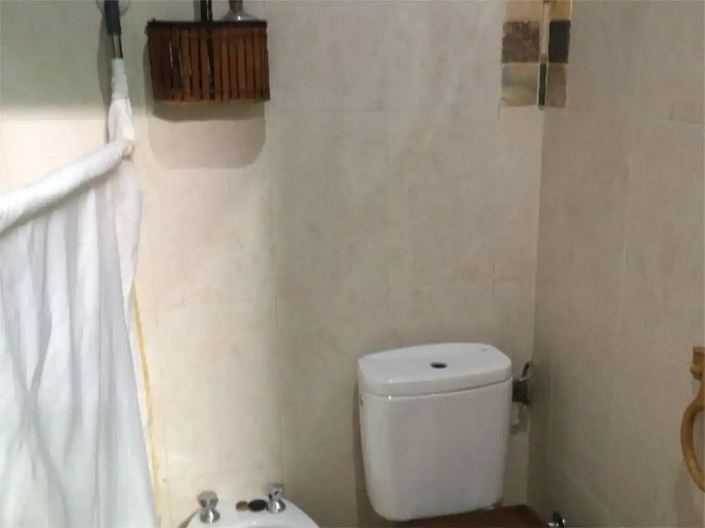 Bany de Casa o xalet en venda en Bujalance amb Aire condicionat