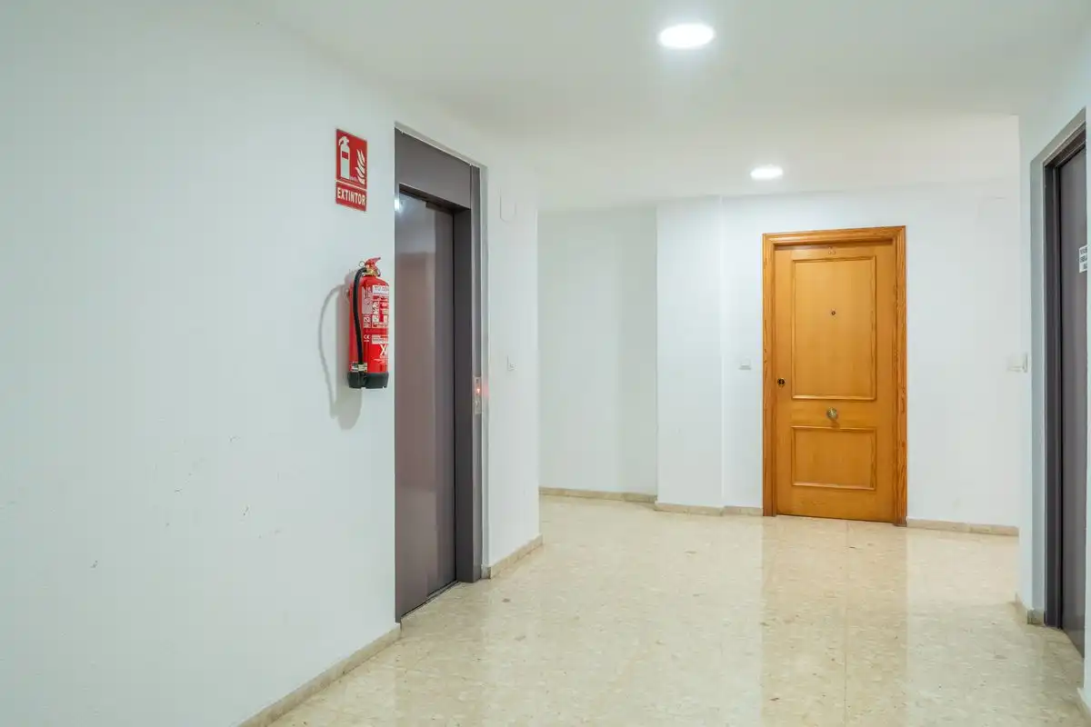 Flat with lift for sale in Avinguda de València, imagen 21