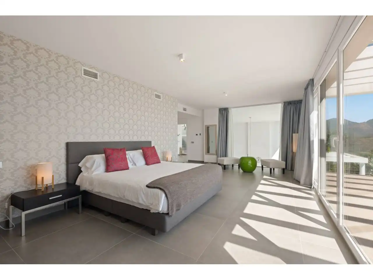 House with pool for sale in Calle Madrid 1, imagen 12