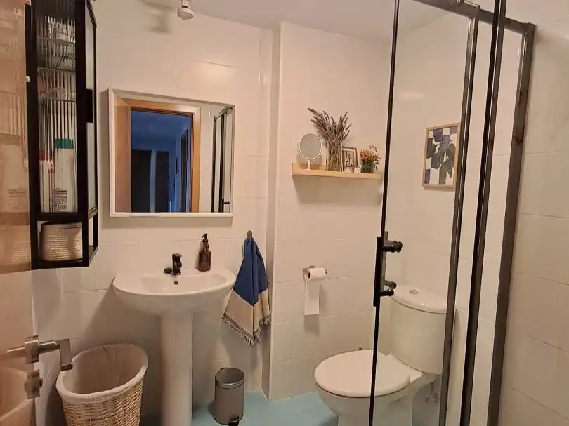 Bany de Pis en venda en Pedanías