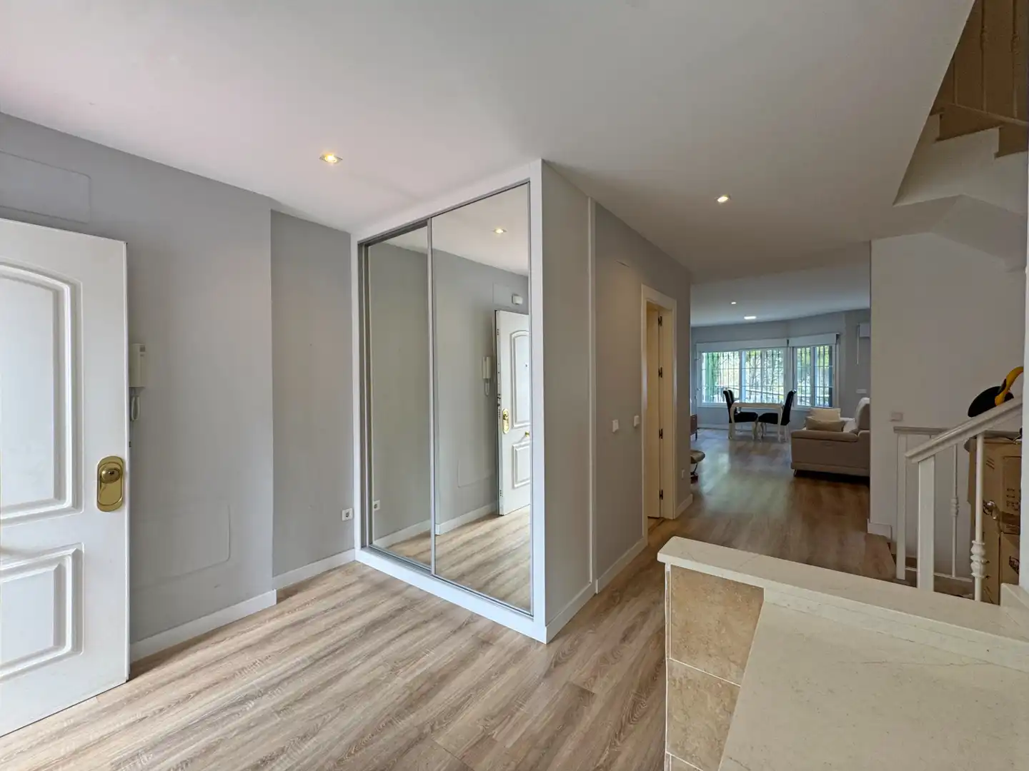 Casa adosada en venda en Alhaurín de la Torre amb Aire condicionat, Calefacció i Jardí privat