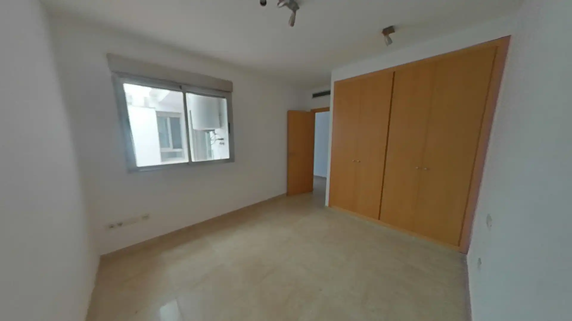 Flat with terrace for sale in Cº SERRATELLA, imagen 6
