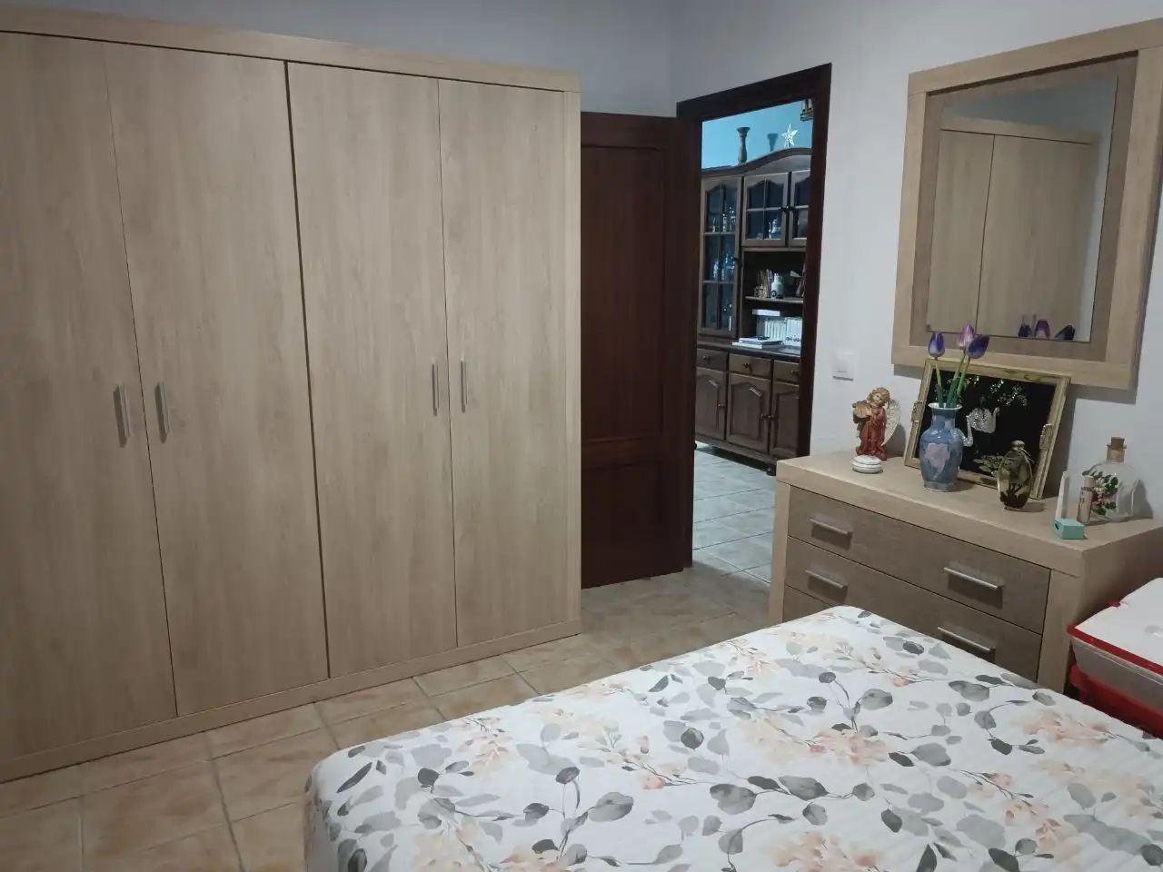 Chalet con jardín en venta en Avenida Camino Cantillana 1, imagen 8