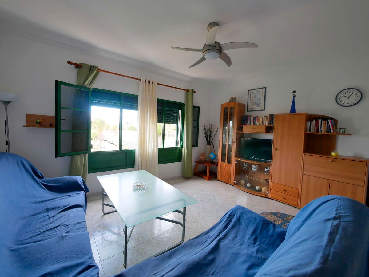 Sala de estar de Piso en venta en Yaiza con Amueblado y Balcón