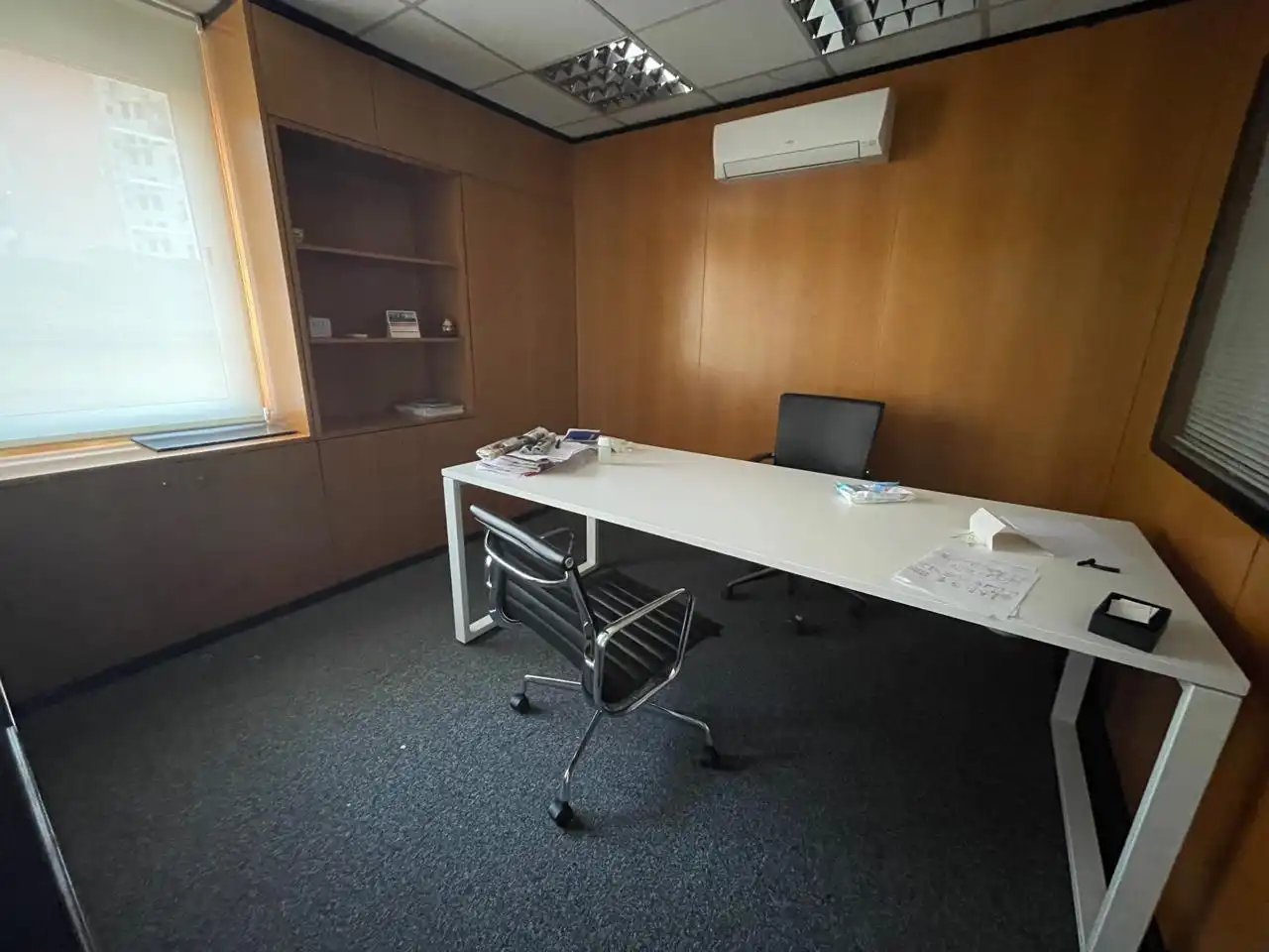 Local de lloguer en Montcada i Reixac amb Aire condicionat