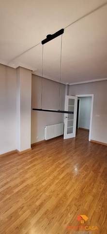 Piso en Alquiler en Centro