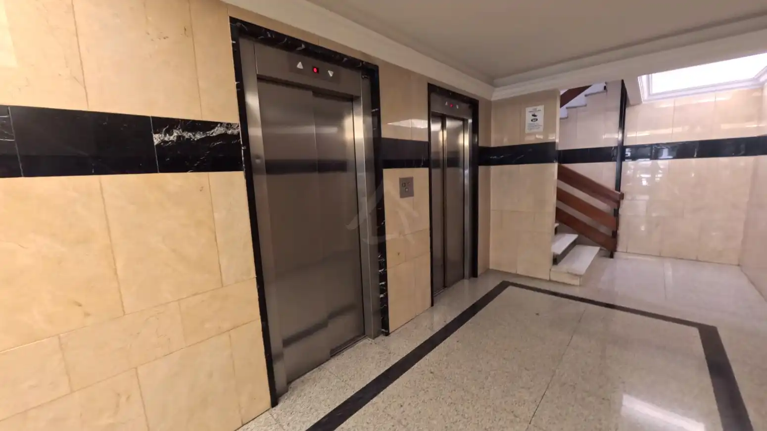 Wohnung zum Verkauf in  Logroño mit Heizung, Parkett und Terrasse