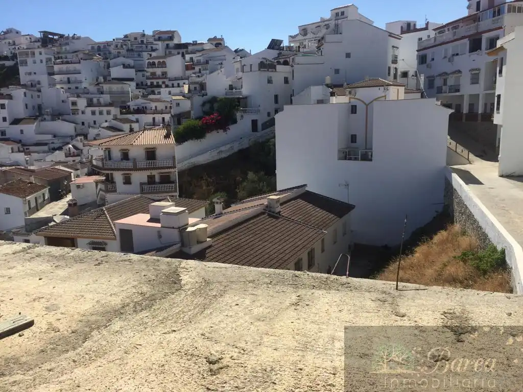 Vista exterior de Edifici en venda en Almáchar